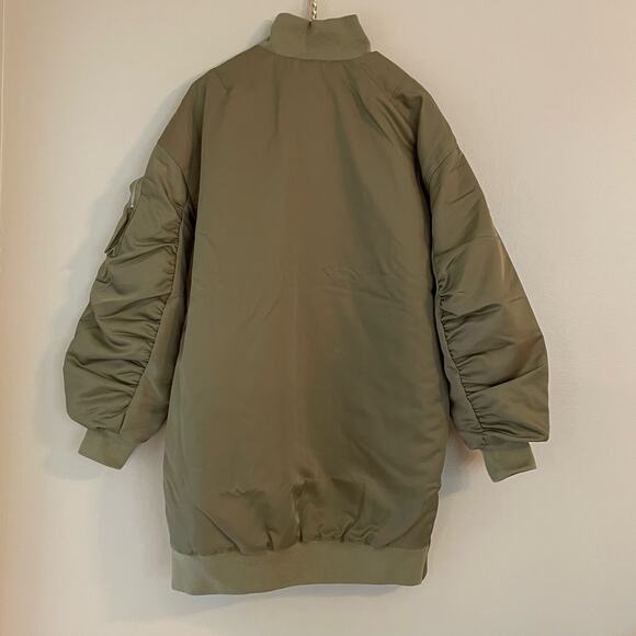 Nike NSW Therma Fit Oversized Bomber Puffer Jacket Quilted Satin Olive WOMEN S M - Picture 3 of 16